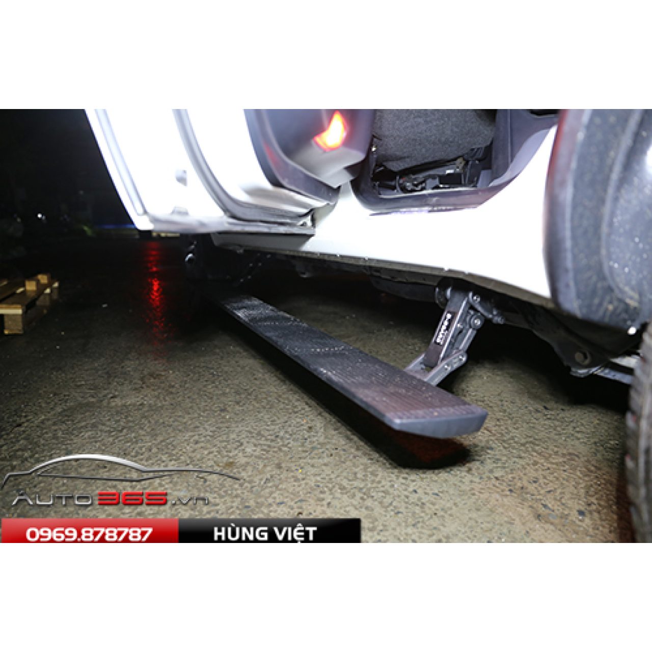 Bậc bước điện cho Fortuner tiện lợi và sang trọng - Hình 1